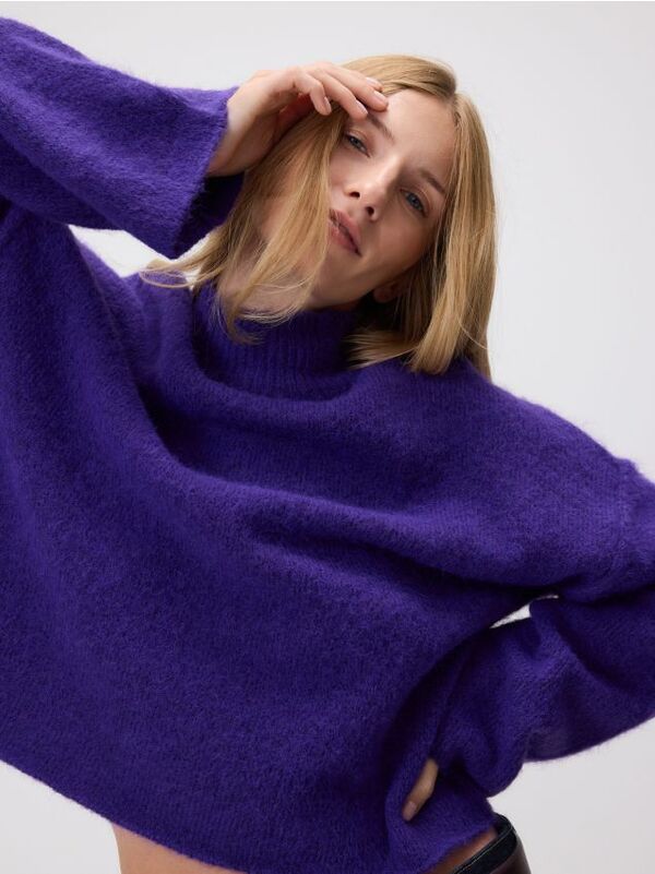  Reserved - Sweter Z Golfem - Fioletowy 