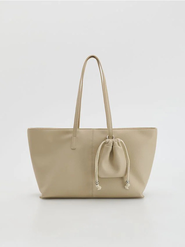  Reserved - Torebka Shopper Z Zawieszką - Kremowy 
