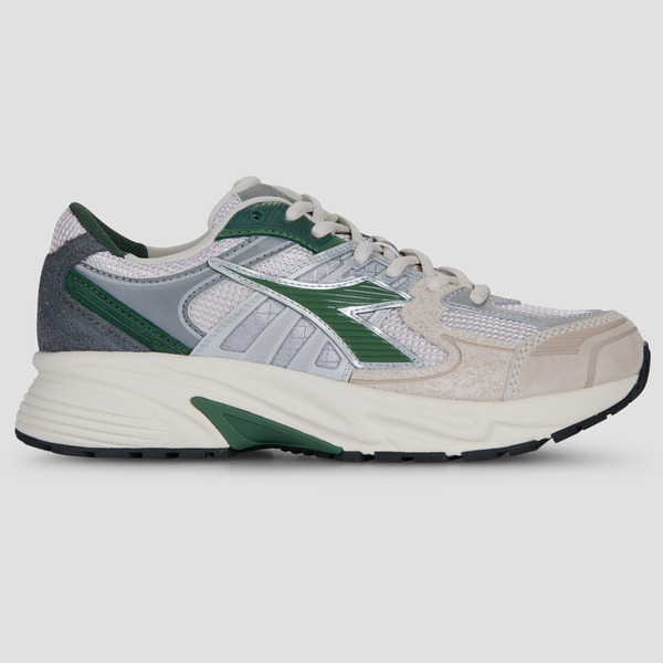  Diadora  Buty Diadora  Mythos Star  