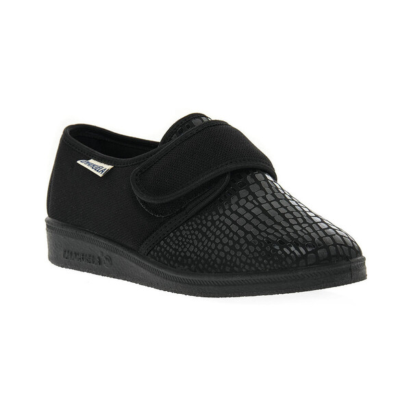  Emanuela  Buty Emanuela  649 Nero Pantofola  