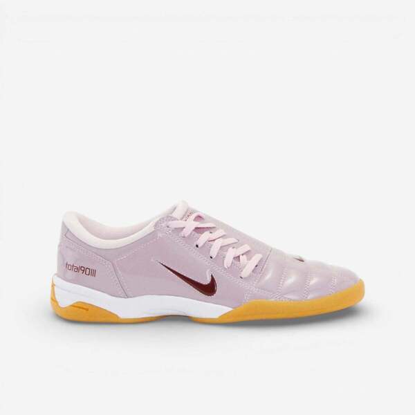  Nike  Buty Nike  Total 90 3 Sp Pink Foam Team Red (women's)  