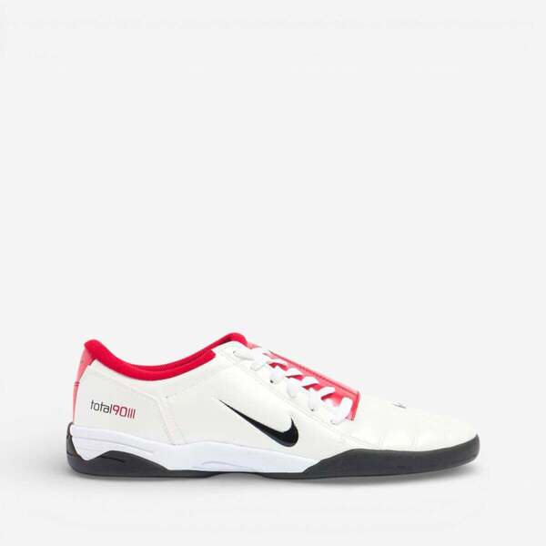  Nike  Buty Nike  Total 90 3 White Gym Red  