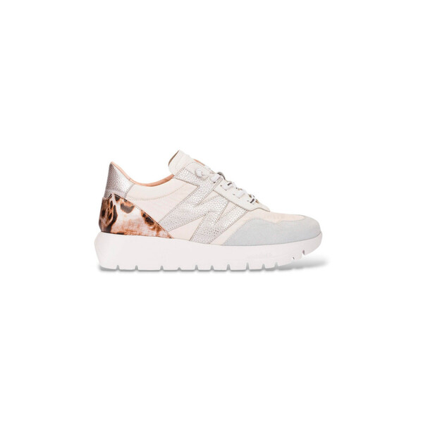  Wonders  Buty Wonders  24100  