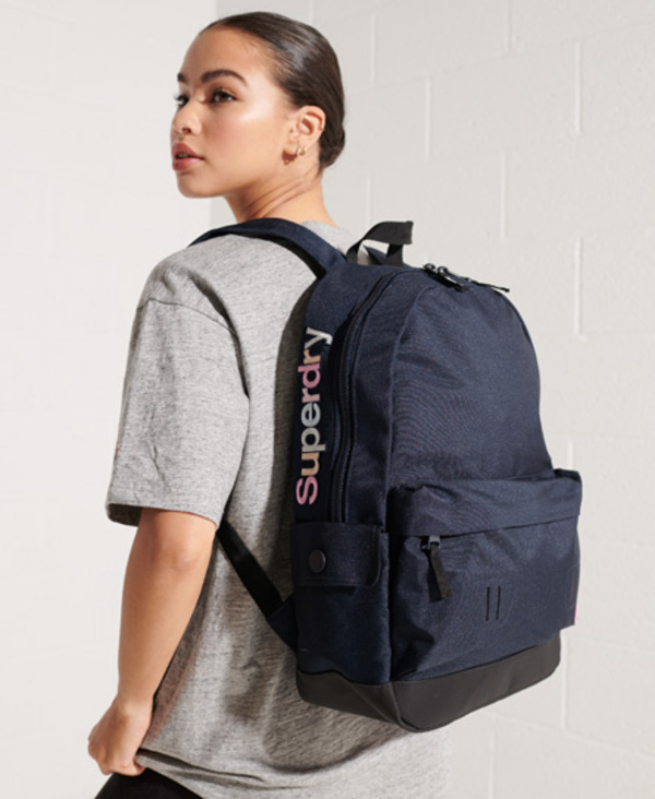  Superdry Rainbow Applique Montana Rucksack 