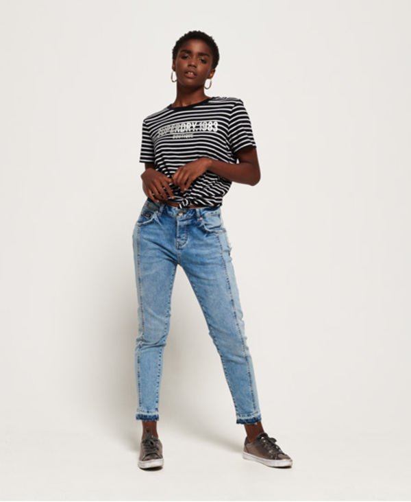  Superdry Riley Girlfriend Jeans 