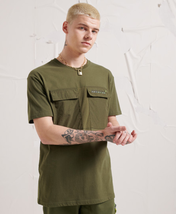  Superdry Tech Code Nylon Pocket T-shirt 