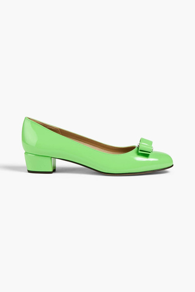  Ferragamo - Vara Bow-embellished Patent-leather Pumps - Green - Us 4.5 