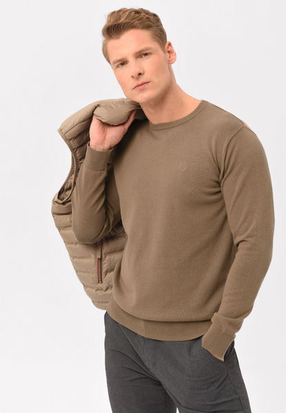  Volcano Lekki Sweter S-rado 